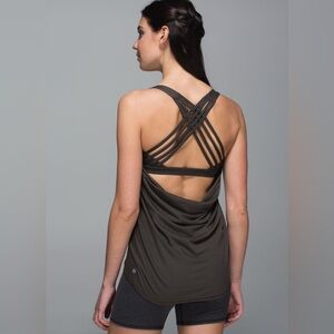 NEW Lululemon Wild Tank dark Wren 12